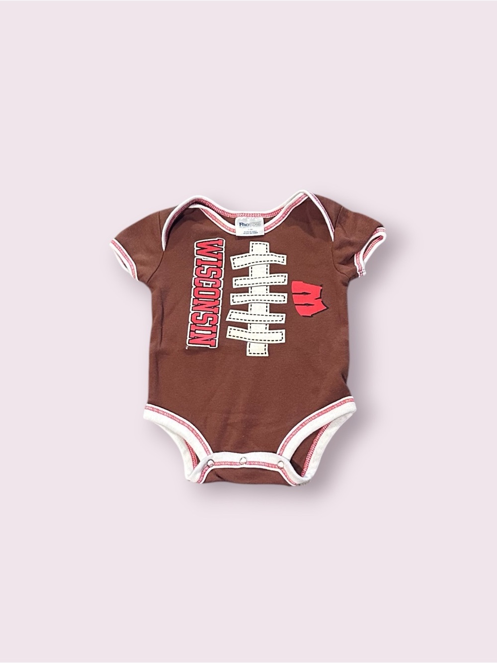 Brown Wisconsin Badgers College Football One-Piece Baby Bodysuit Size 0-3 Months